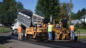 Best Concrete Driveway Installation  in Summerville, GA